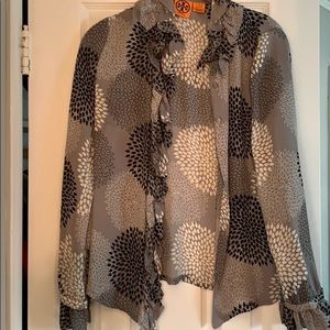 EUC!  TORY BURCH Button Front Top!🤗